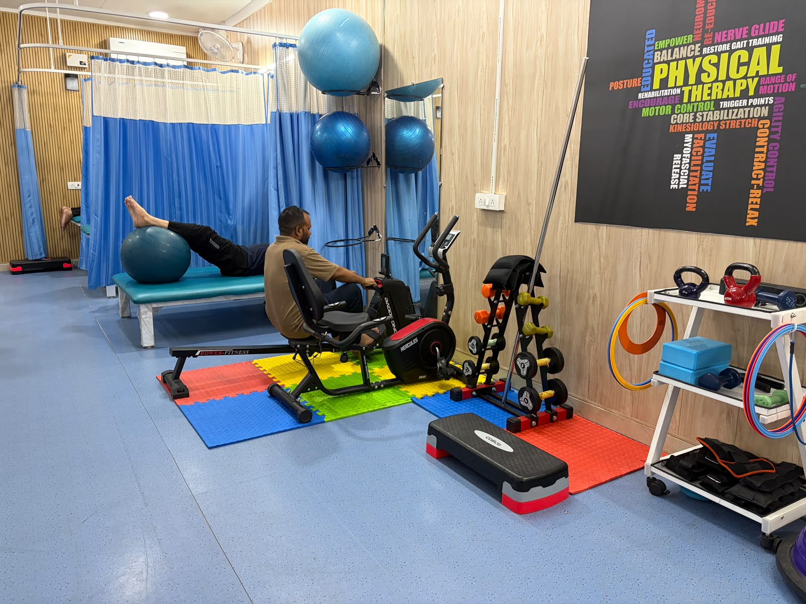 A Experienced specialists ready to help you